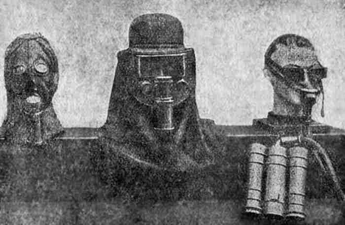 Рис. 22.1. Противогазы и фильтрующие приборы, произведенные в 1880-1881 гг.